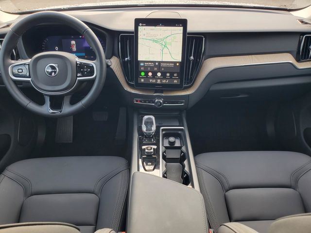 2026 Volvo XC60 Plus - Photo 27
