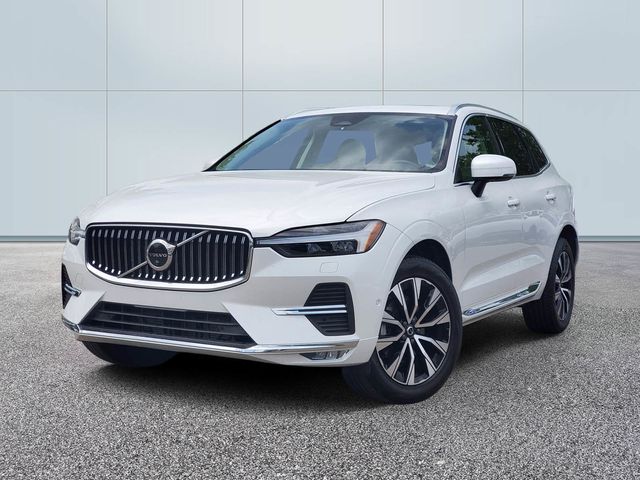 2023 Volvo XC60 B5 Plus Bright Theme AWD's photo