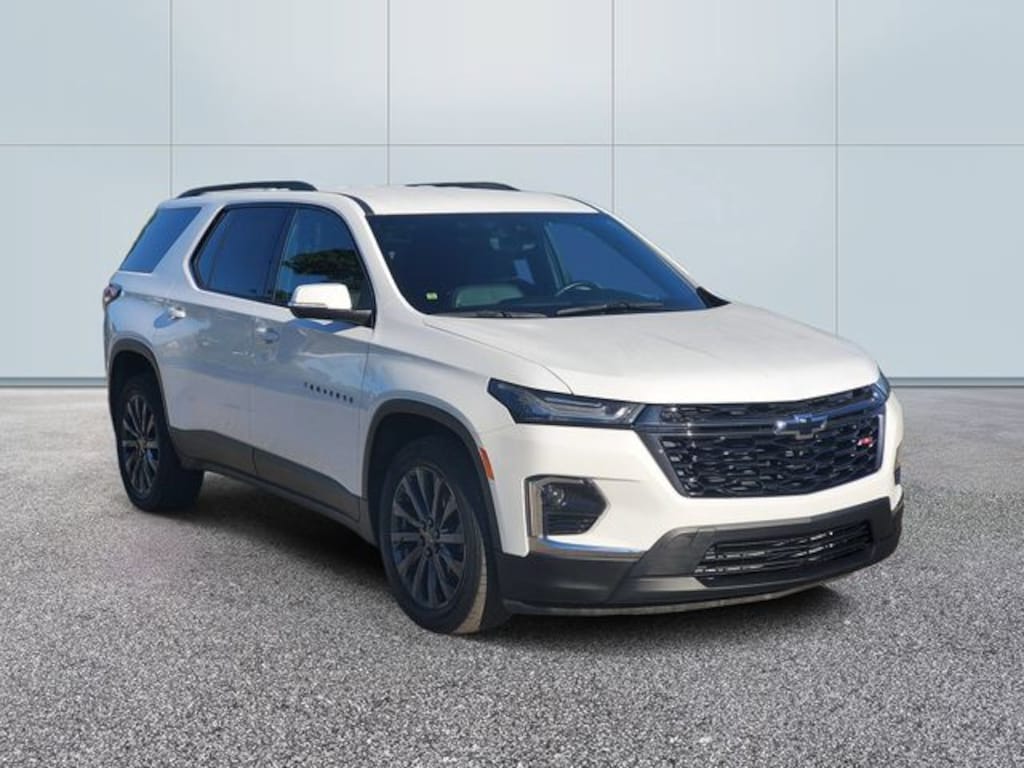 Used 2023 Chevrolet Traverse RS SUV