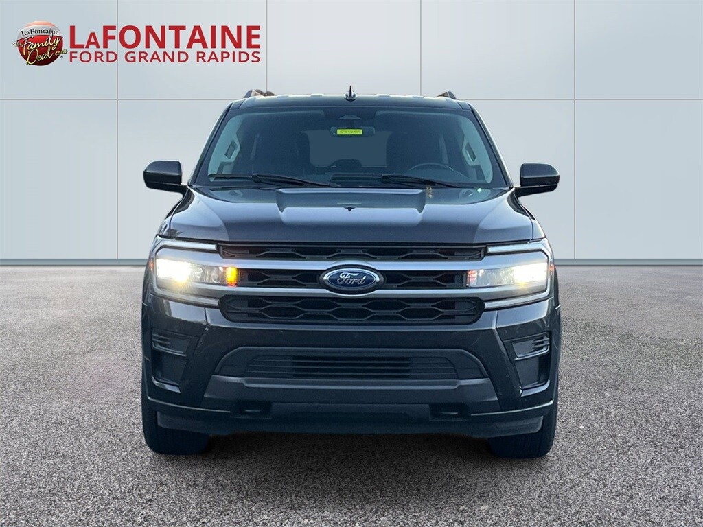Used 2023 Ford Expedition Max XLT SUV