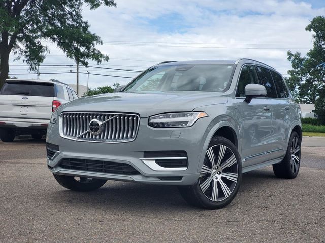 2025 Volvo XC90 Plug-In Hybrid