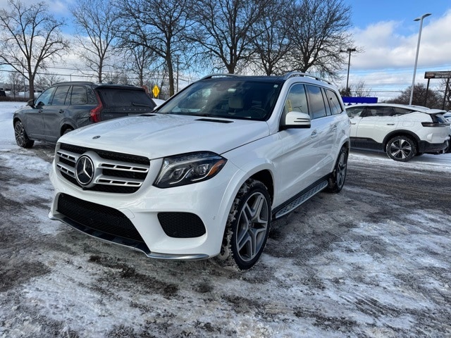 2018 Mercedes-Benz GLS-Class GLS550's photo