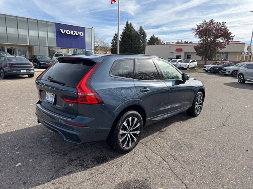 Used 2024 Volvo XC60 B5 Core SUV