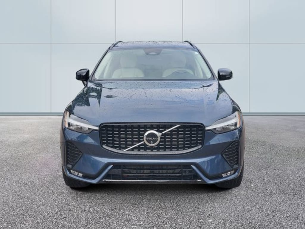 Certified 2024 Volvo XC60 B5 Plus Dark Theme SUV