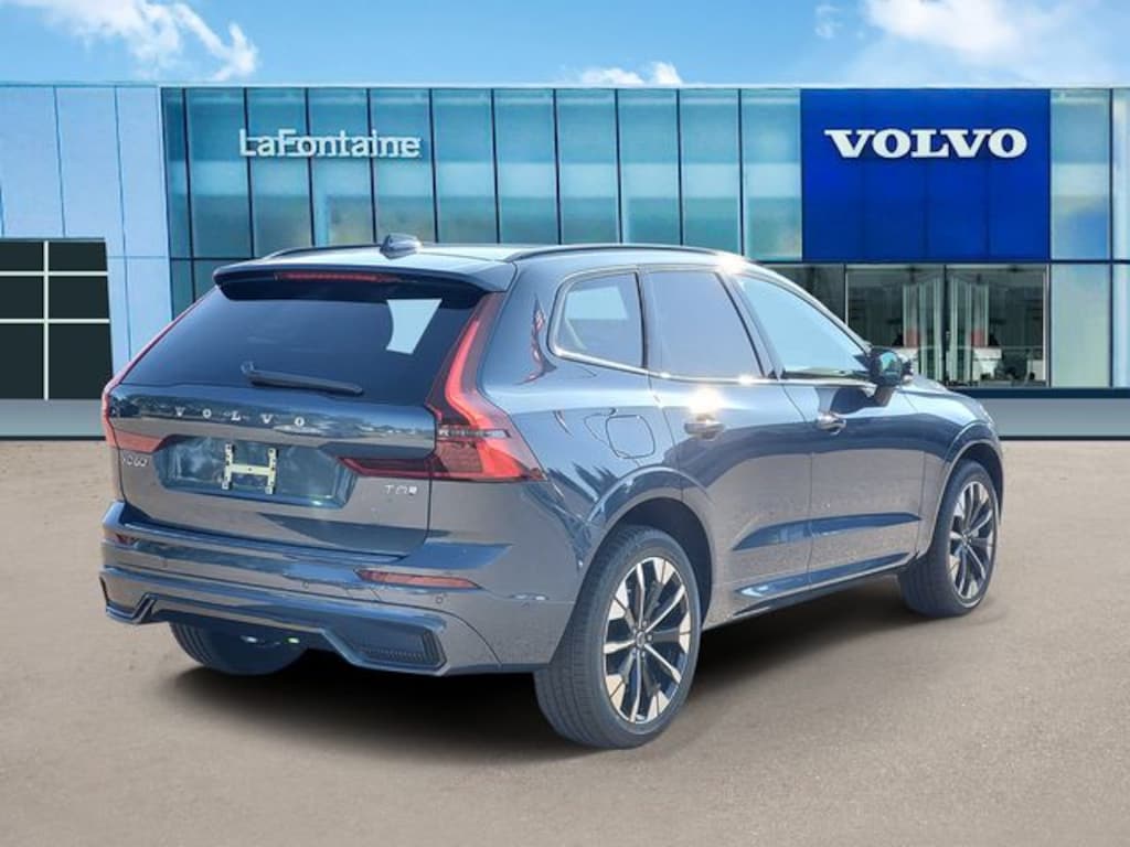 New 2026 Volvo XC60 plug-in hybrid T8 Plus SUV