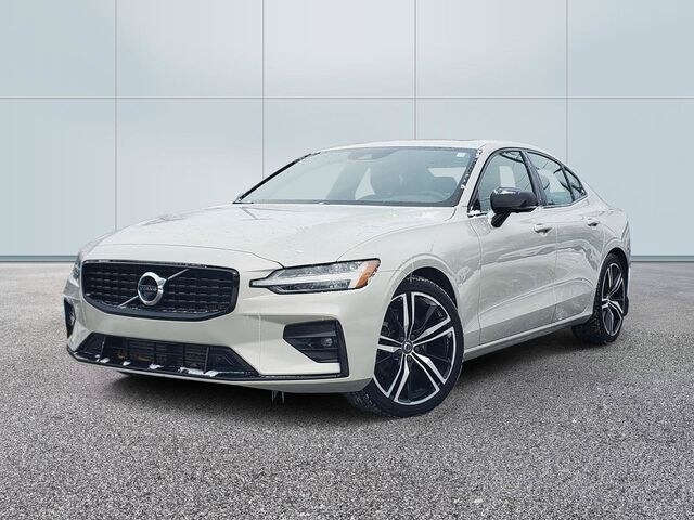 2021 Volvo S60 T5 R-Design Sedan