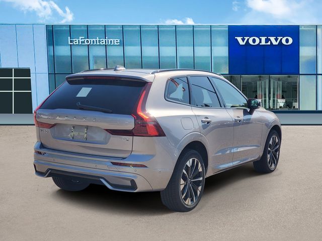 New 2026 Volvo XC60 plug-in hybrid T8 Plus SUV
