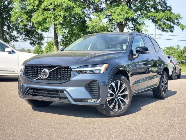 2025 Volvo XC60 B5 Plus Dark AWD's photo