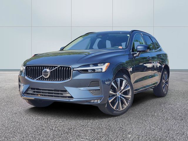 2022 Volvo XC60 B5 Momentum AWD's photo