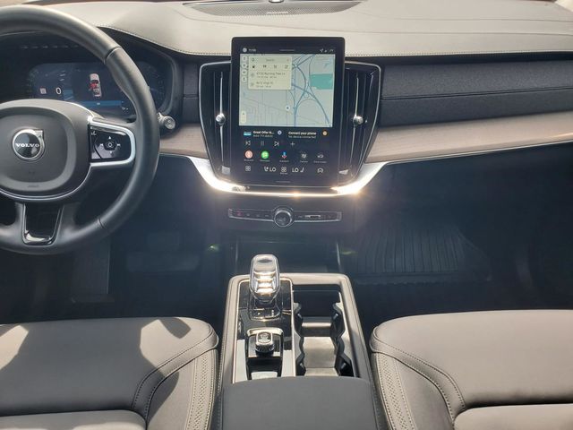 2026 Volvo XC90 Plus - Photo 30
