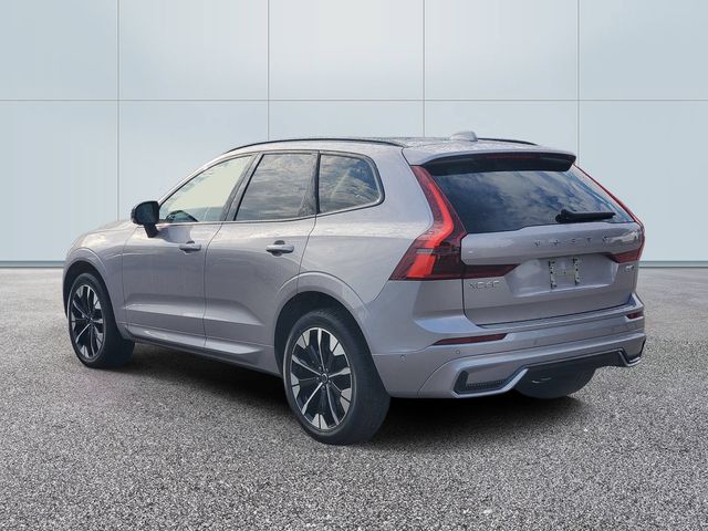 2026 Volvo XC60 Plus - Photo 6