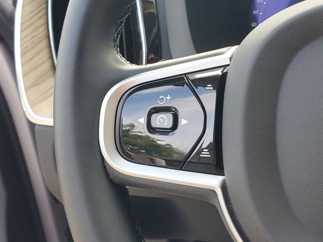 2026 Volvo XC60 Plus - Photo 19