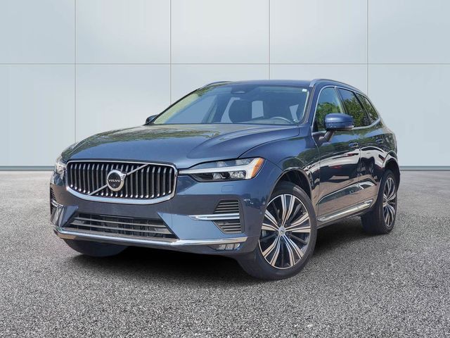2023 Volvo XC60 B5 Plus Bright Theme AWD's photo