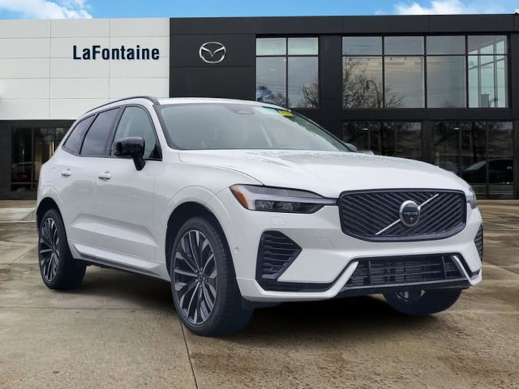 New 2026 Volvo XC60 plug-in hybrid T8 Ultra SUV