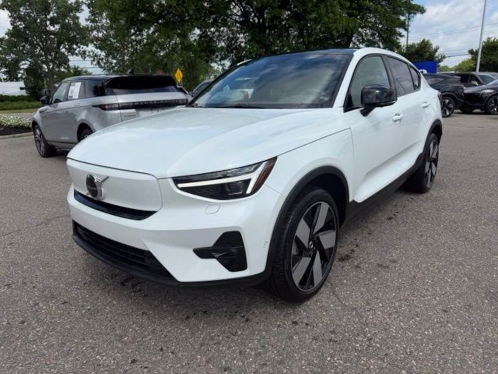 Used 2023 Volvo C40 Recharge Pure Electric Ultimate SUV