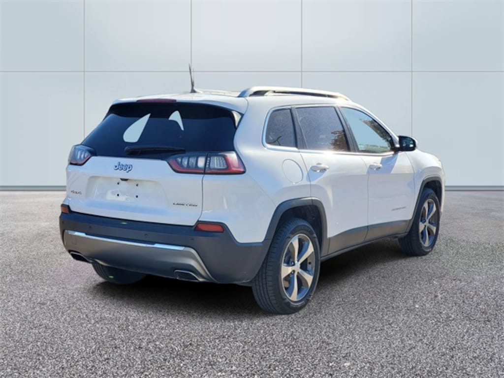 Used 2019 Jeep Cherokee Limited SUV