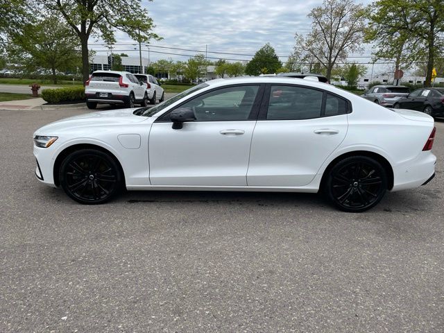 2024 Volvo S60 T8 Recharge Plus Black Edition AWD's photo