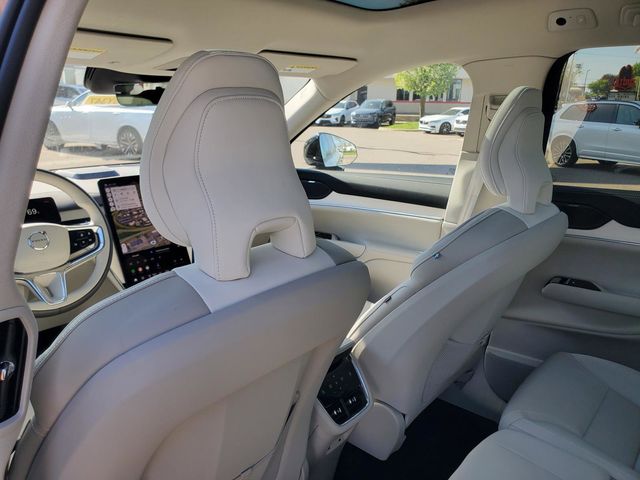 2025 Volvo EX90 Plus - Photo 25