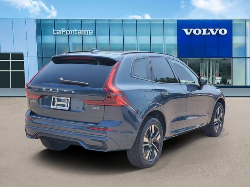 New 2026 Volvo XC60 B5 Plus SUV