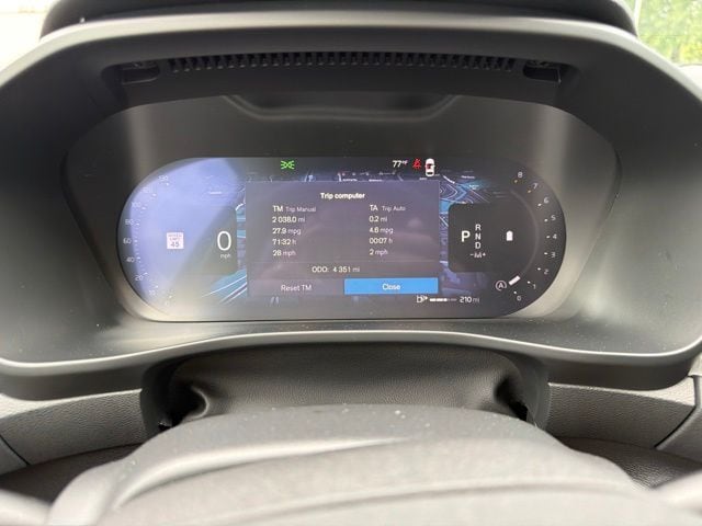 2026 Volvo XC40 Core - Photo 10