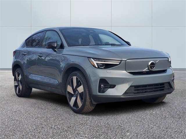 2023 Volvo C40 Recharge Ultimate photo 3