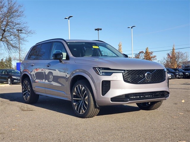 2026 Volvo XC90 photo 3