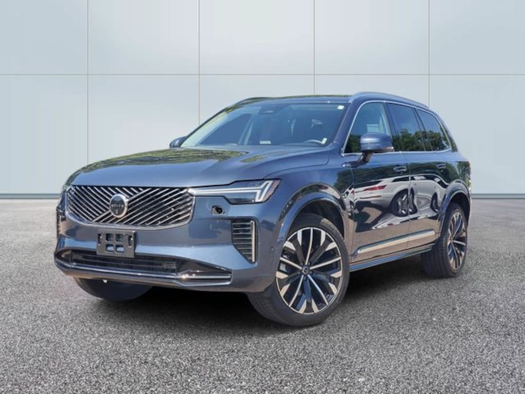 Certified 2025 Volvo XC90 B6 Plus 7-Seater SUV
