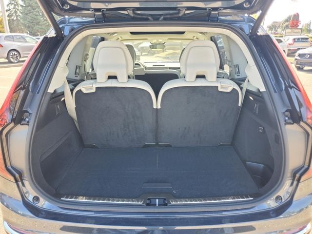 2026 Volvo XC90 Ultra - Photo 36
