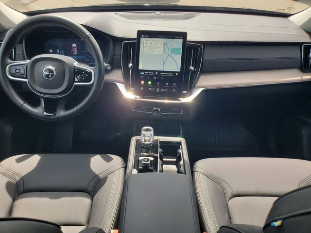2026 Volvo XC90 Plus - Photo 28