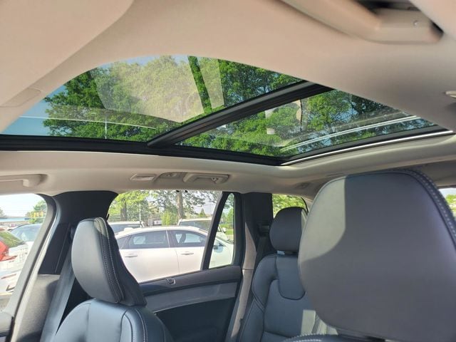 2026 Volvo XC90 Ultra - Photo 14