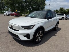 2023 Volvo XC40 Recharge Pure Electric Twin Plus SUV