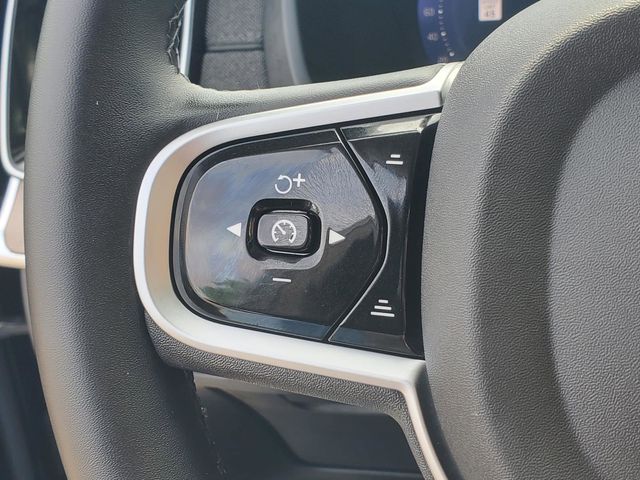 2026 Volvo XC90 Plus - Photo 20