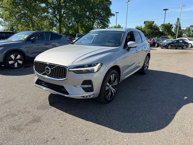 2022 Volvo XC60 B5 Inscription FWD's photo