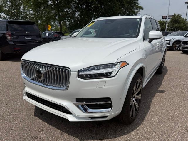 2024 Volvo XC90 T8 Recharge Ultimate 6-Seater 4WD's photo