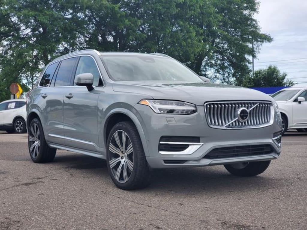 Used 2025 Volvo XC90 Plug-In Hybrid T8 Plus SUV