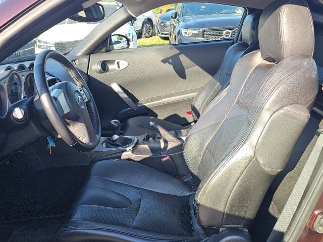 2003 Nissan 350Z Enthusiast photo 2