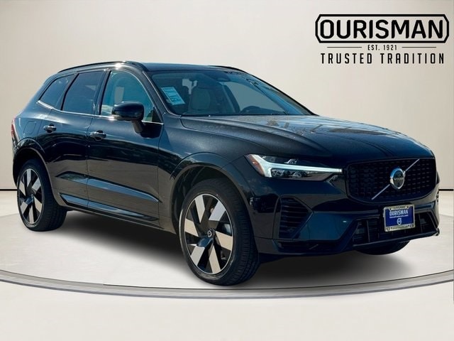 2025 Volvo XC60 plug-in hybrid T8 Plus SUV