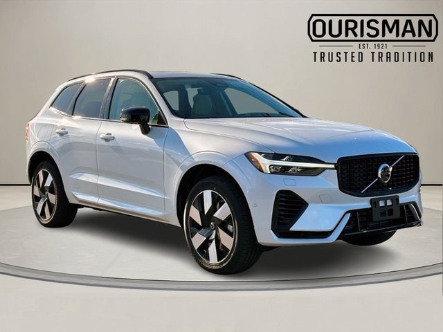 2025 Volvo XC60 plug-in hybrid T8 Plus