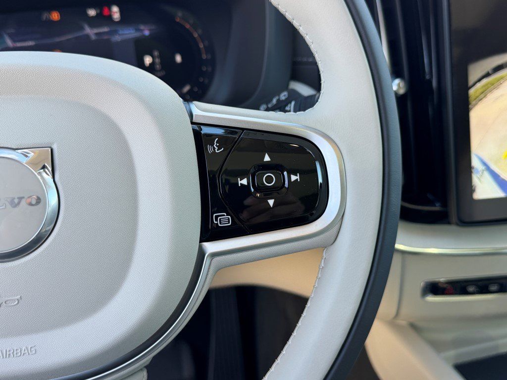 2026 Volvo XC60 Ultra - Photo 27