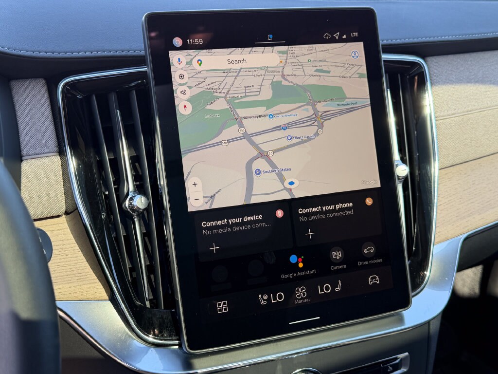 2026 Volvo XC90 Plus - Photo 21