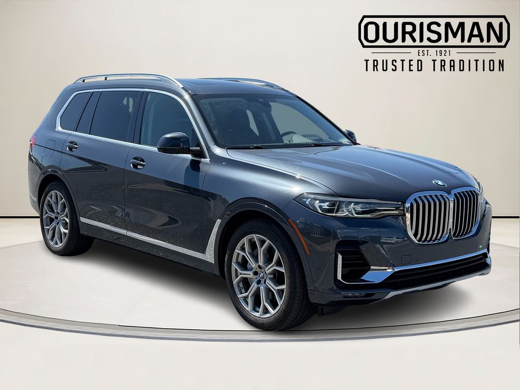 2022 BMW X7