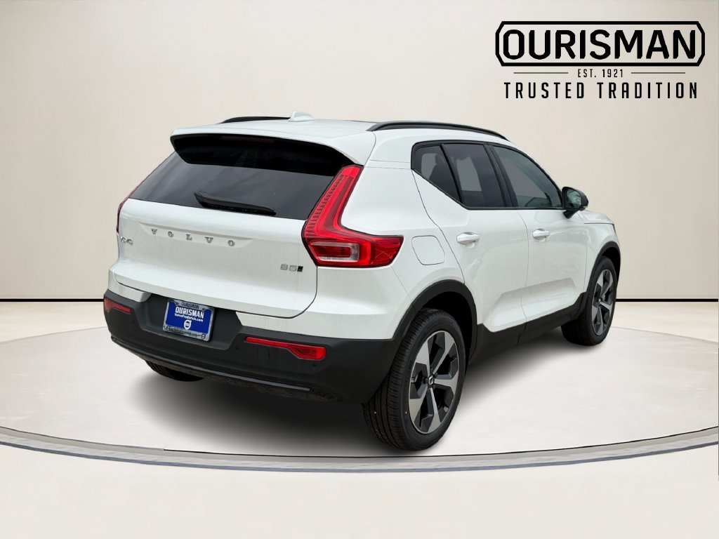New 2026 Volvo XC40 B5 Plus SUV