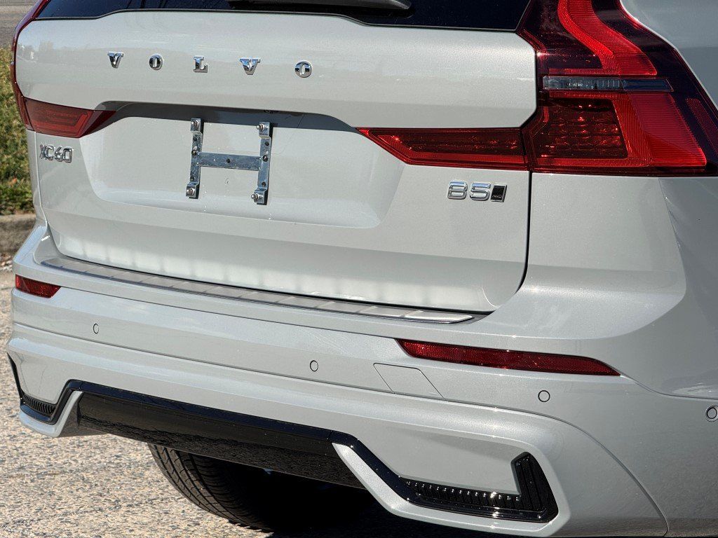 2026 Volvo XC60 Ultra - Photo 8
