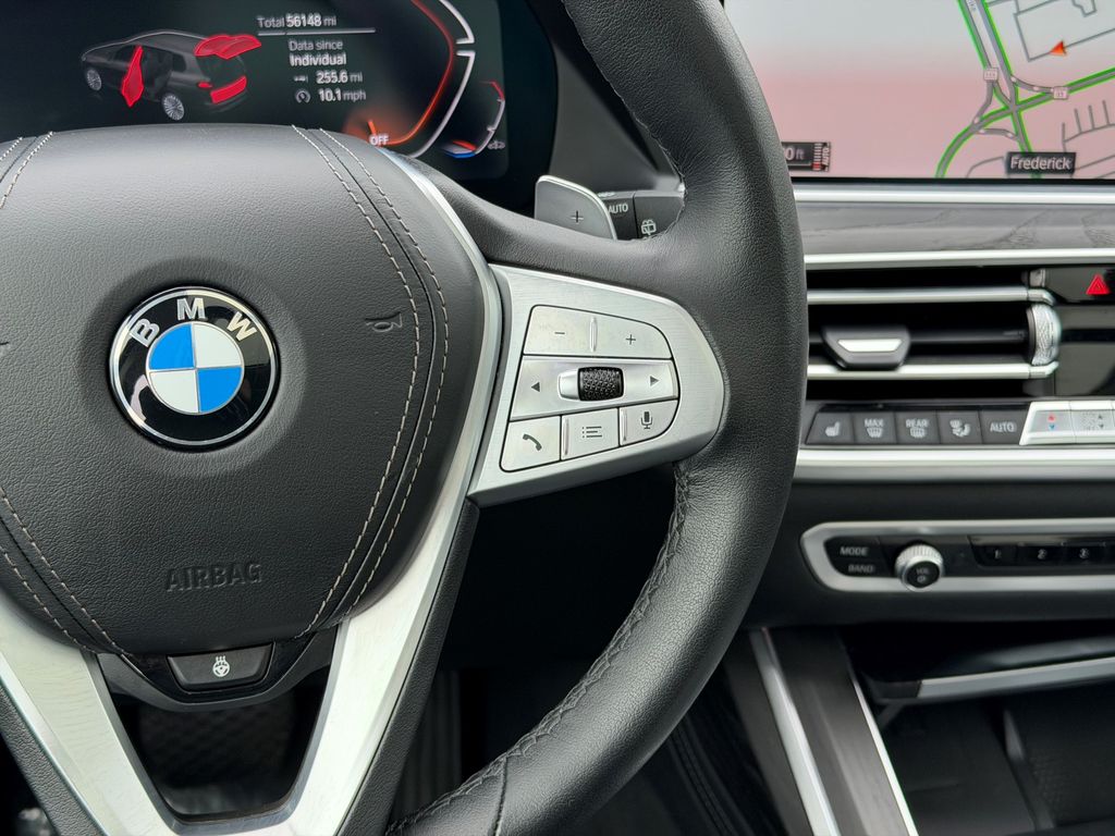 2022 BMW X7 40i - Photo 27