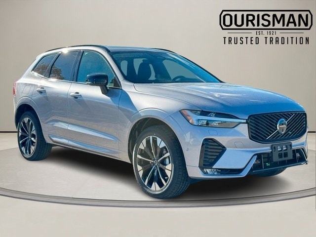 2026 Volvo XC60 Plus's photo