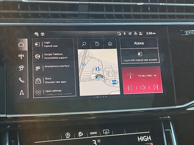 2025 Audi Q7 45 Premium Plus photo 2