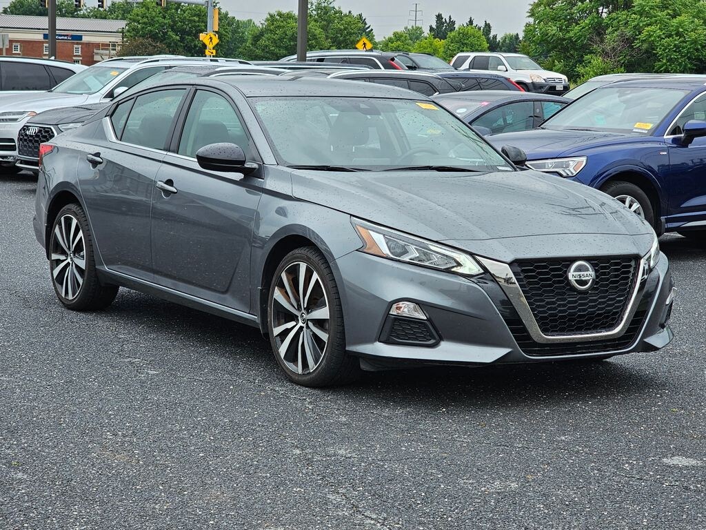 Used 2020 Nissan Altima 2.5 SR Sedan