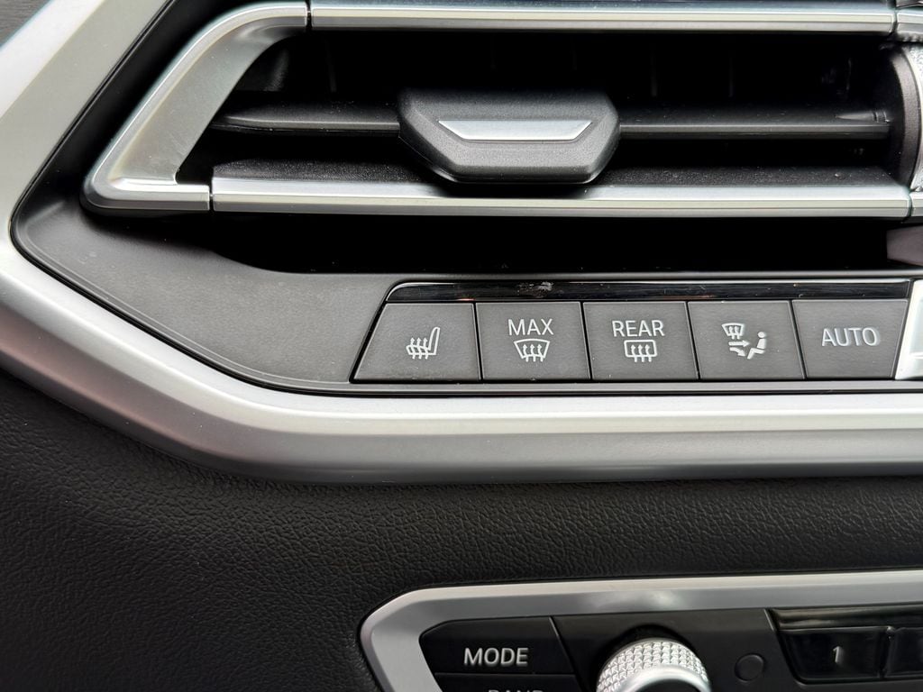 2022 BMW X7 40i - Photo 38