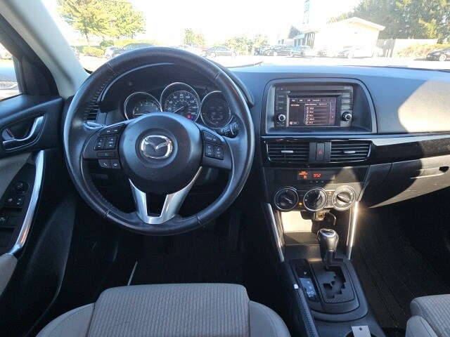 2013 Mazda CX-5 Touring photo 2