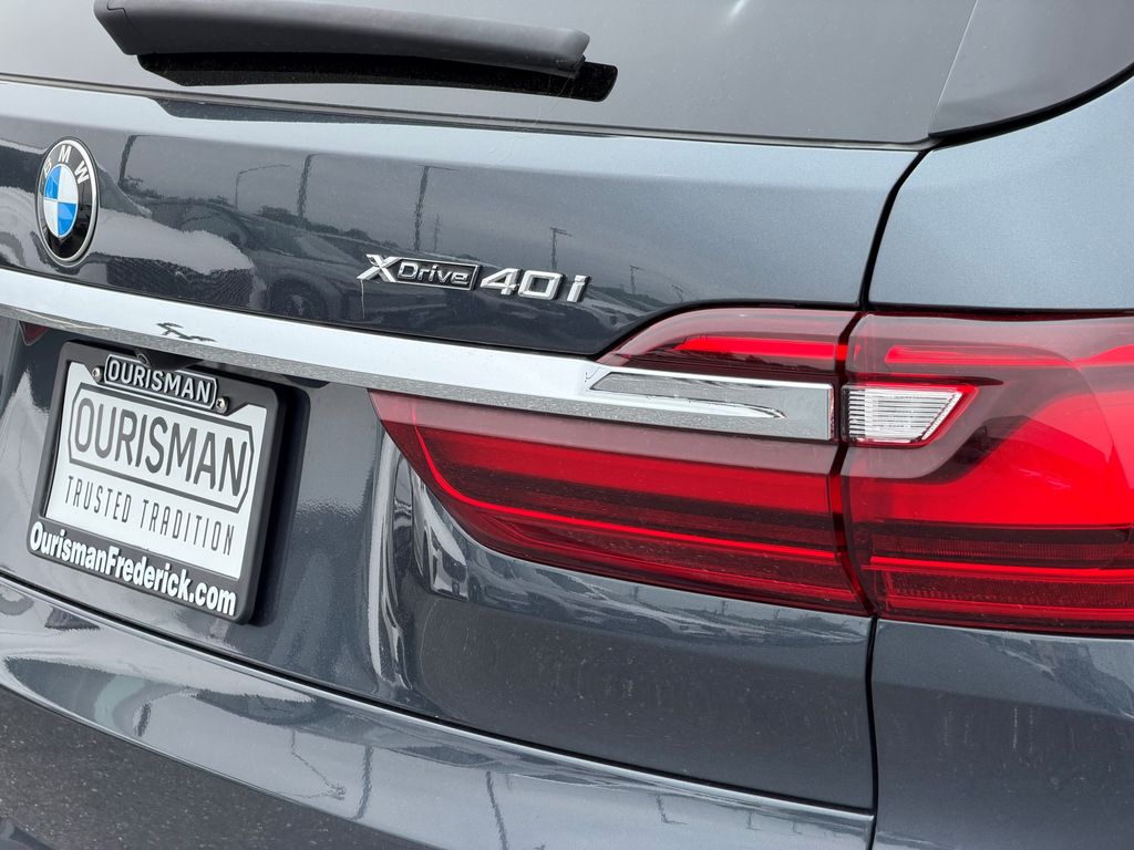 2022 BMW X7 40i - Photo 12